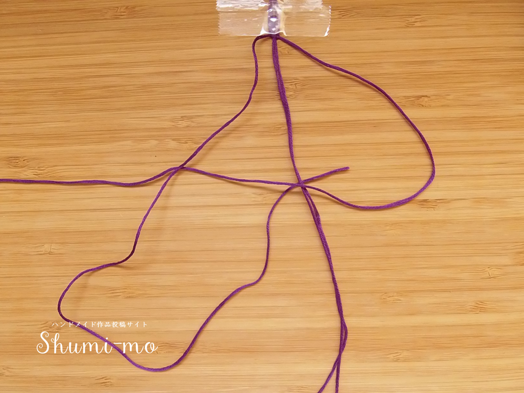 金ビーズのブレスレットの作り方10